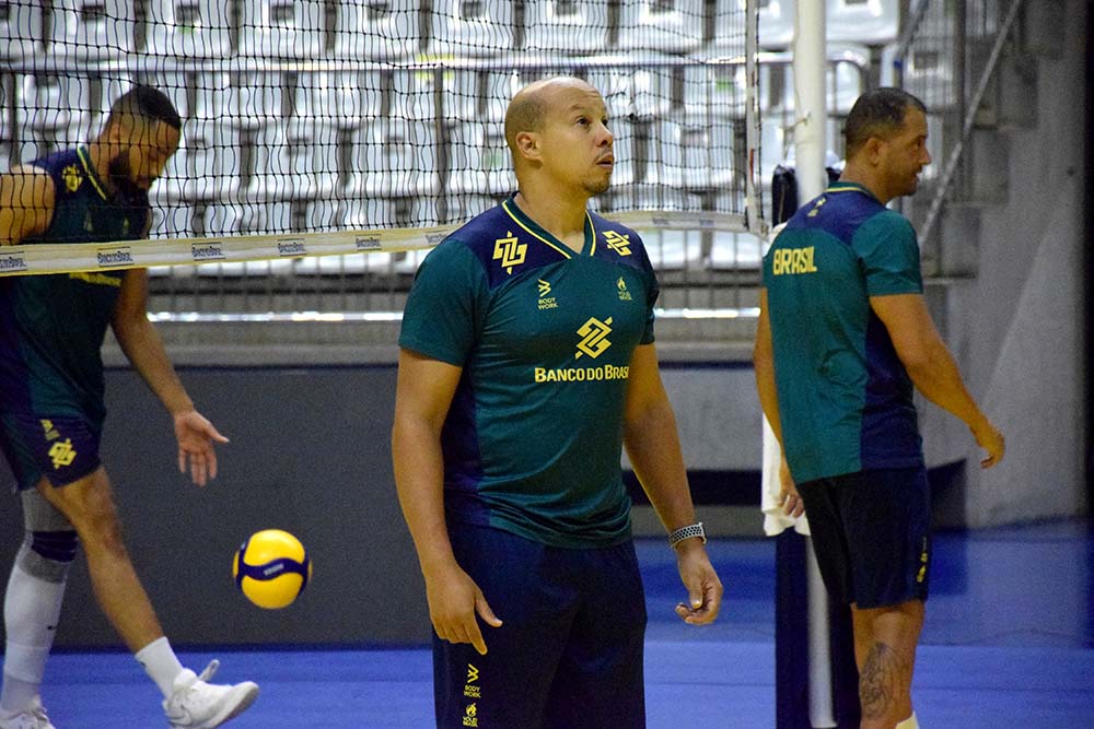 Na Arena Jaraguá, Seleção Brasileira De Vôlei Inicia Série De Amistosos 